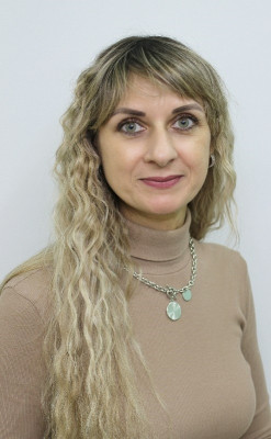 Воспитатель высшей категории Белоусова Светлана Сергеевна Воспитатель высшей категории Белоусова Светлана Сергеевна